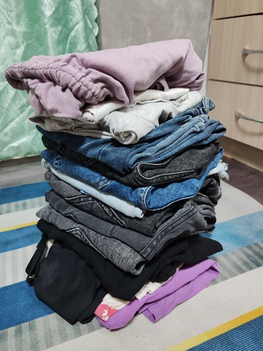 Дооофига одежды на девушку