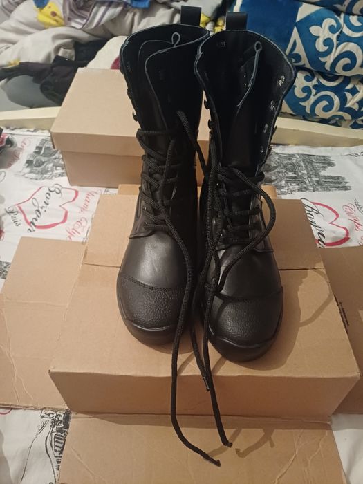 Берци новый 41-43 размер