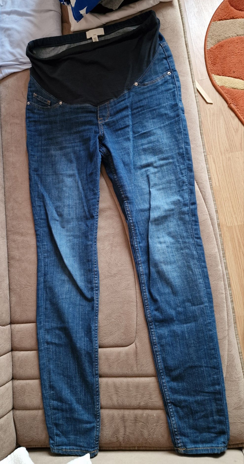 Blugi gravide H&M