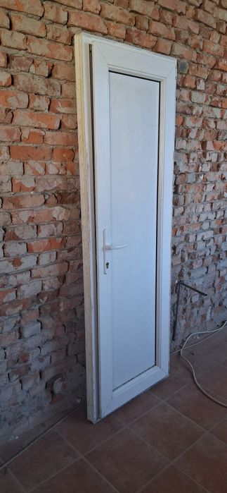 Use Termopan de stînga