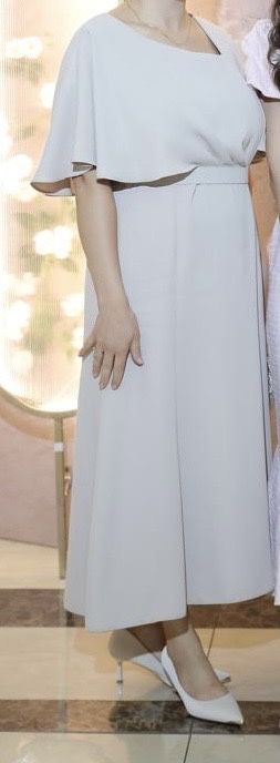 Вечернее платье миди