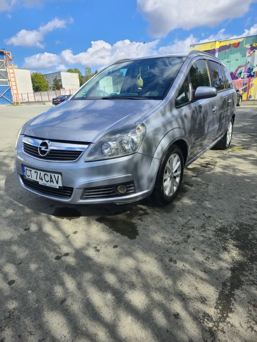 Opel Zafira B 1.8 Benzină 140CP 7 locuri