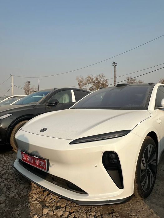 NIO kompaniyasiga qarashli EL 6 model