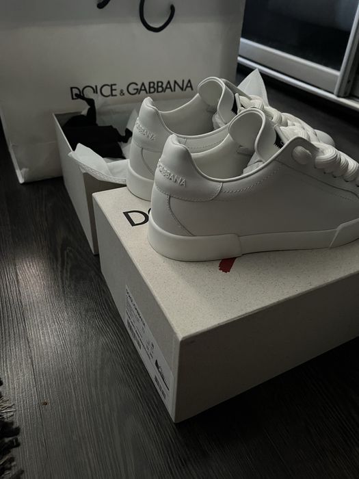 Vand Dolce Gabana protofino full alb sireturi jumbo cu factura