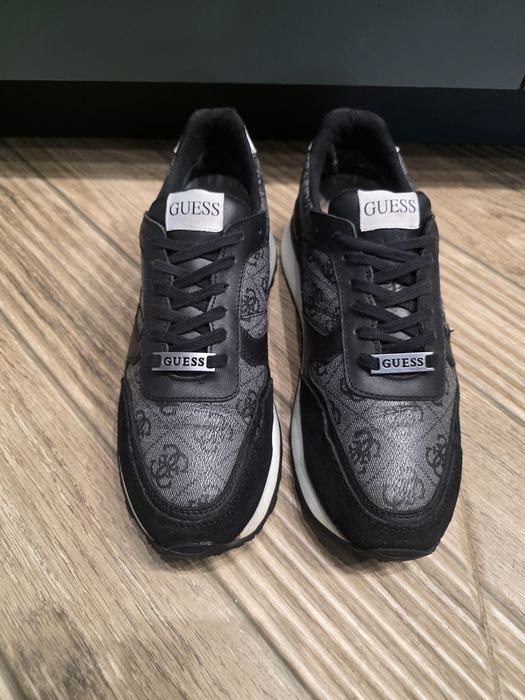 Мъжки маратонки GUESS