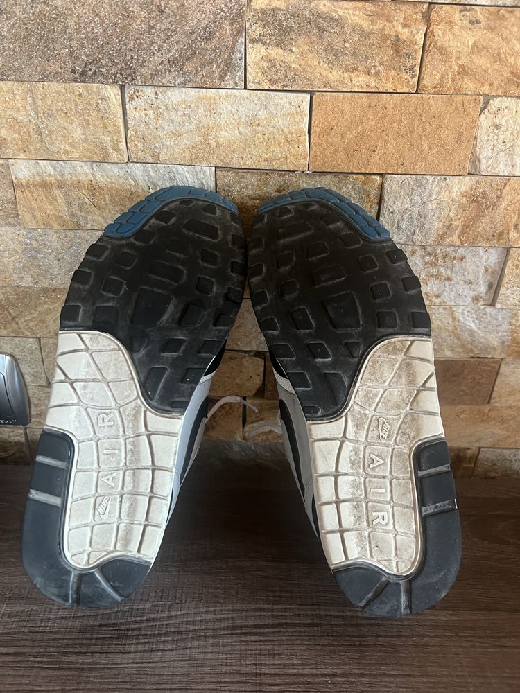 NIKE AIR MAX маратонки
