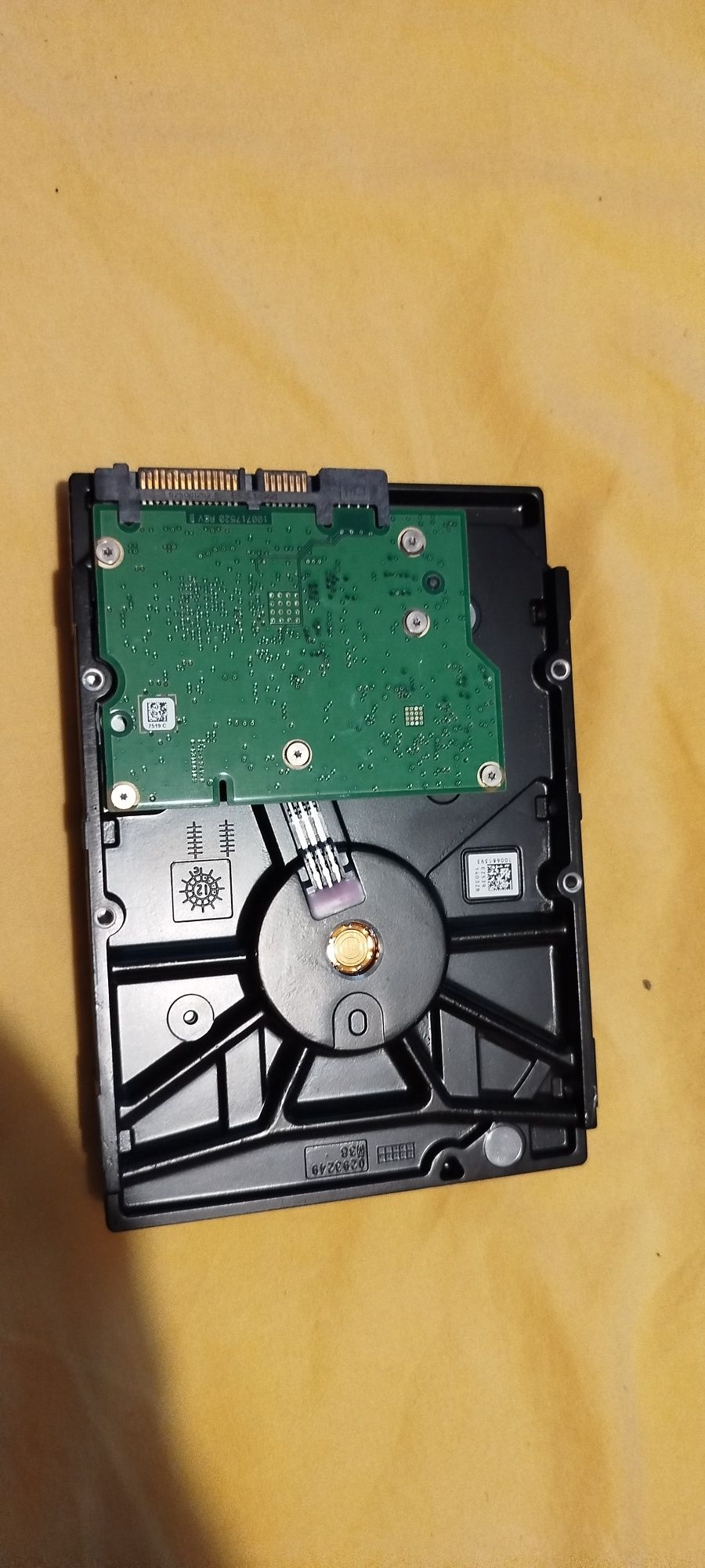 Hard disk Saegate Baracuda 2TB, 100%