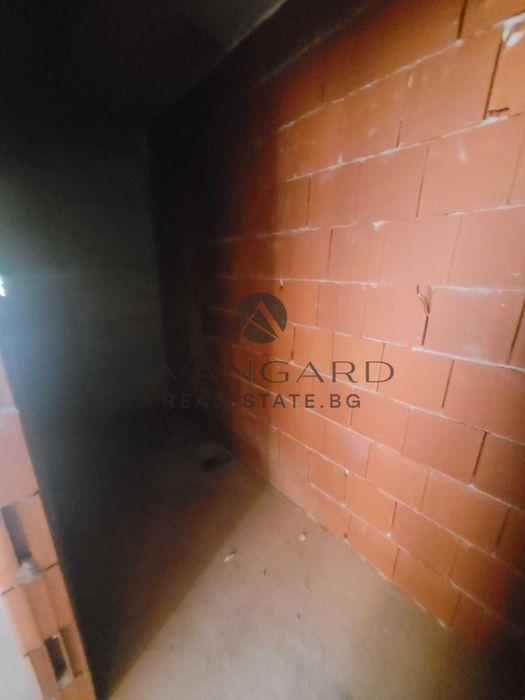 Продава се Тристаен апартамент в Пловдив, Коматево - 101 кв.м за 945 €/кв.м - Снимка #7