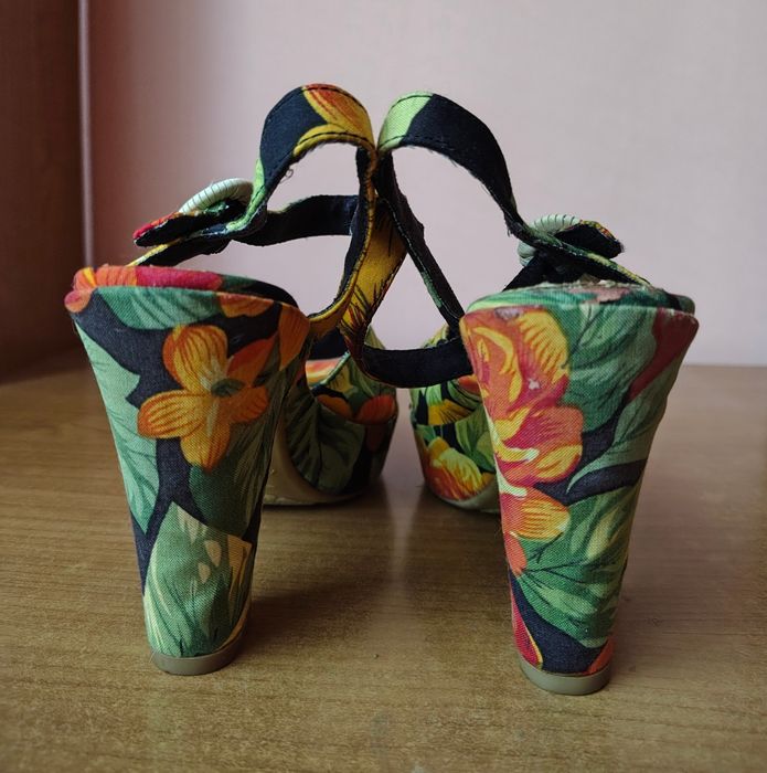 Sandale Rocket Dog mărimea 39