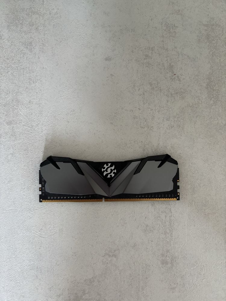Продавм RAM памет 2x8GB (16GB общо) за компютър