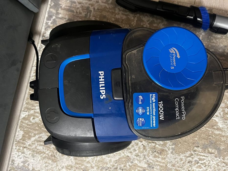 Пылесос б/у Philips торг есть