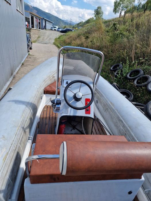 Barca rib cu motor si peridoc(vand/schimb)