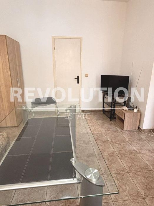 Дава се под наем Двустаен апартамент в Варна, Чаталджа - 53 кв.м за 375 € - Снимка #2