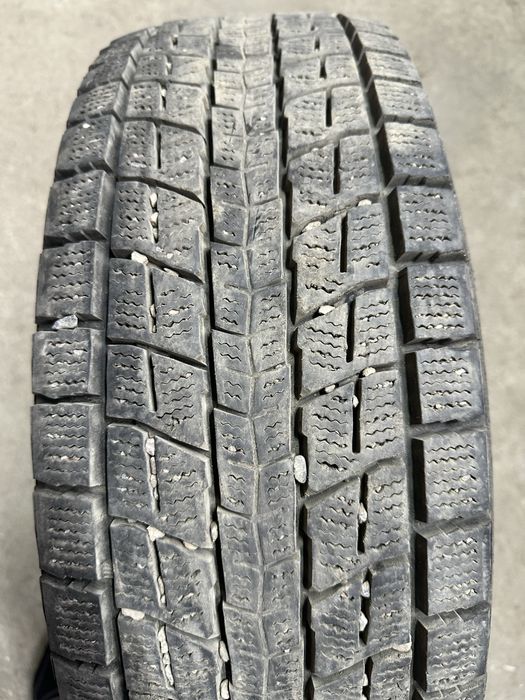 Dunlop комплект зимних шин