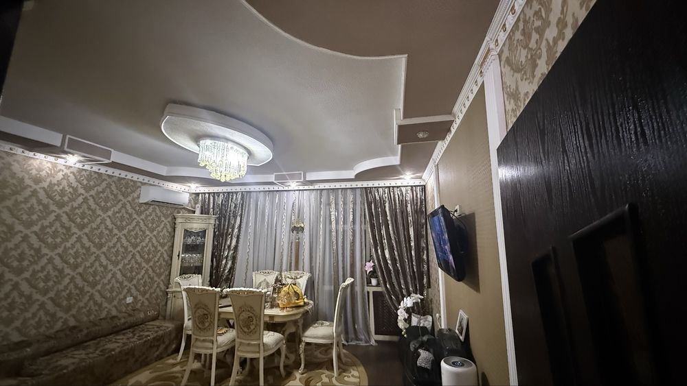 Продаю свою 3/3/9 Дархан (напротив военного училища)