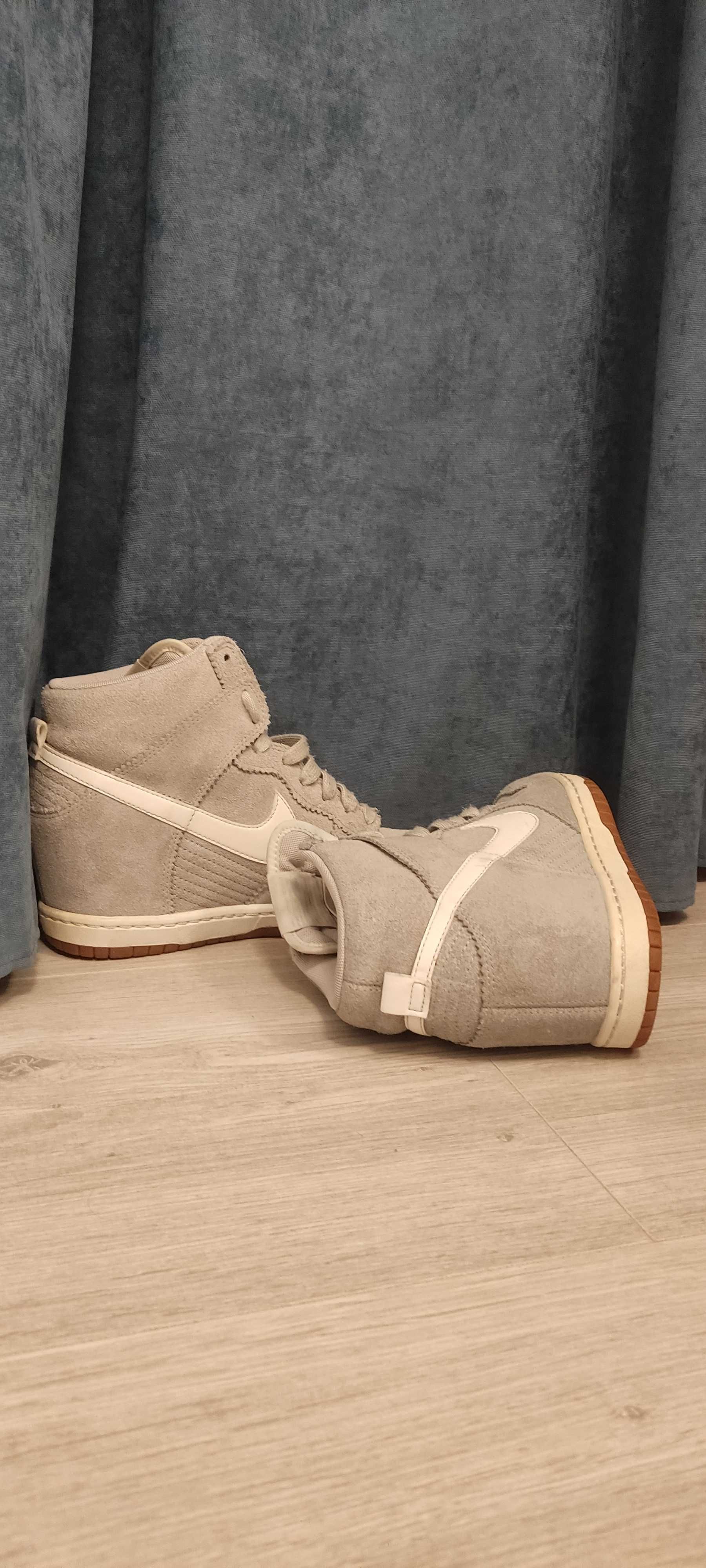 Nike Dunk Sky High Pale Gray