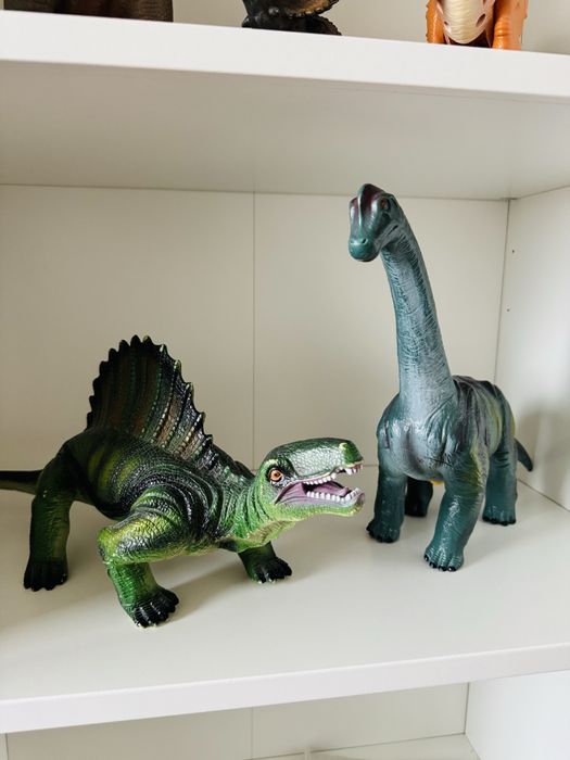 Set dinozauri cu sunete