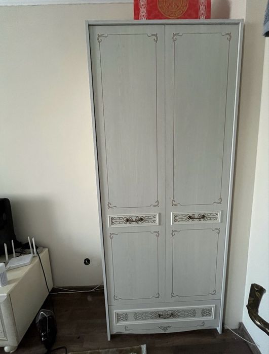 Продам шкаф для одежды