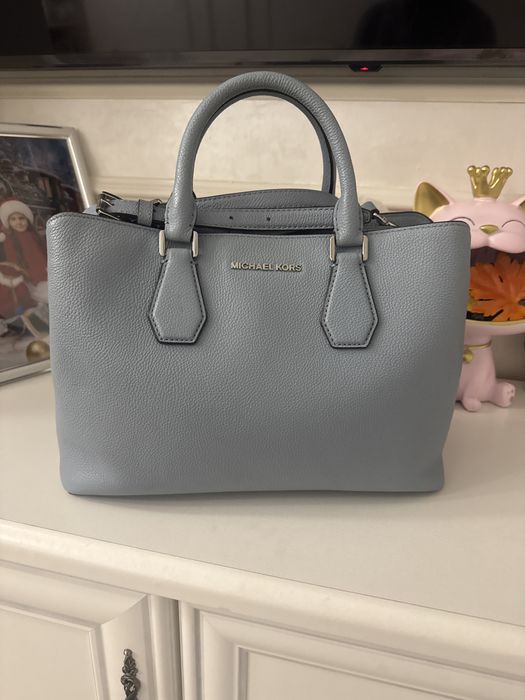Продам сумку MICHAEL KORS