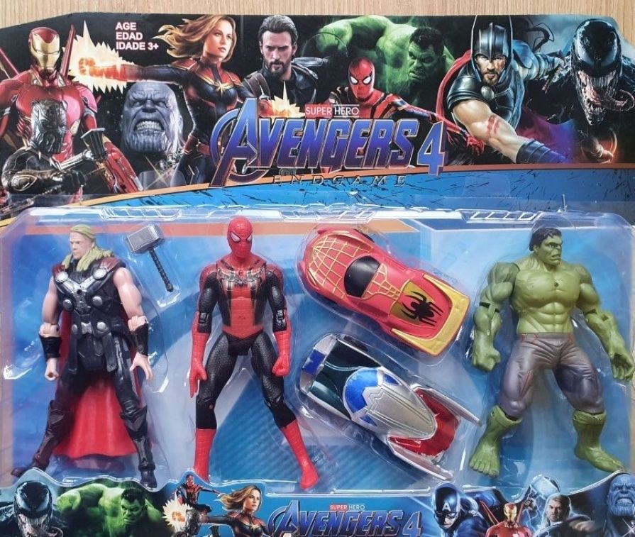Set figurine Avengers