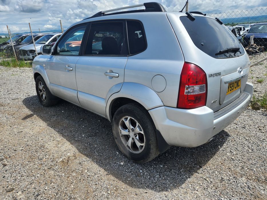 За Части Hyundai Tucson 2.0 crdi 140hp 2009г