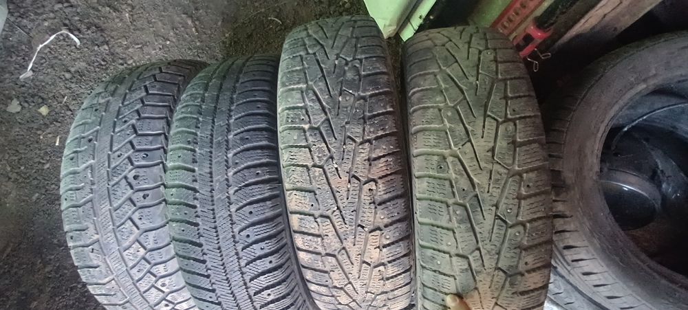 Шины р14 продам.