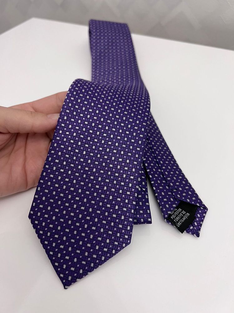 Новые галстуки бренда Pierre Cardin
