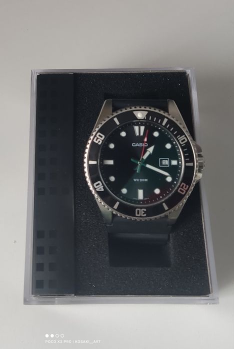 Casio MDV-107 Duro и Lorus Chronograph