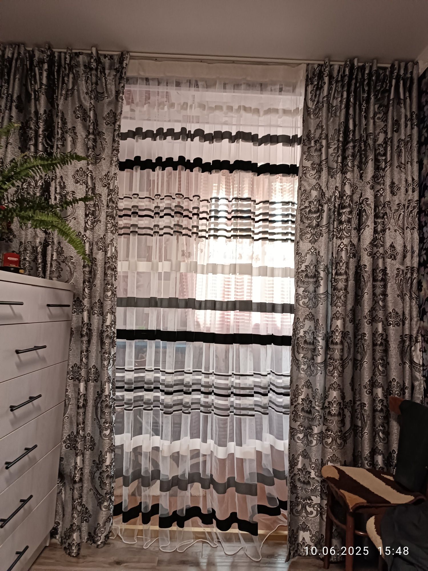 Продается тюль со шторами