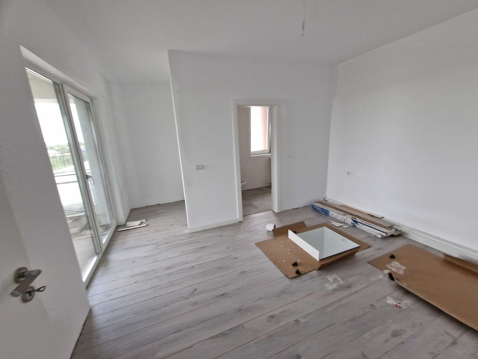 Dezvoltator imobiliar vand apartamente la cheie 2 cam Girocului - ESO