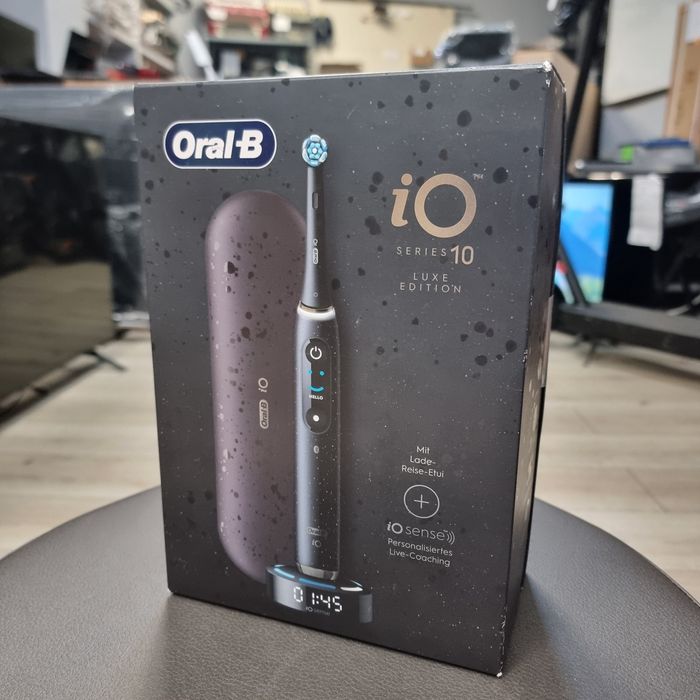 Amanet F28: Periuța de dinți electrica Oral B iO series 10 NOUA