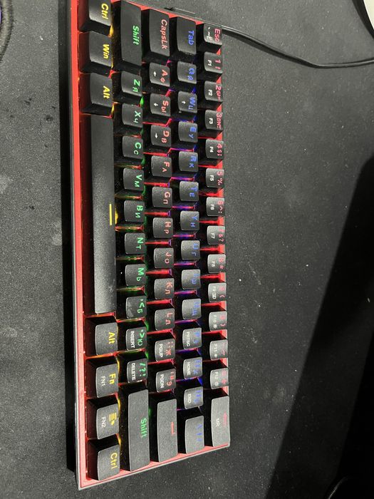 Игровая клавиатура Redragon Fizz 70671