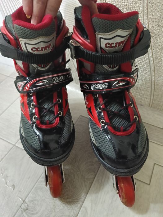 Продам б/у ролики