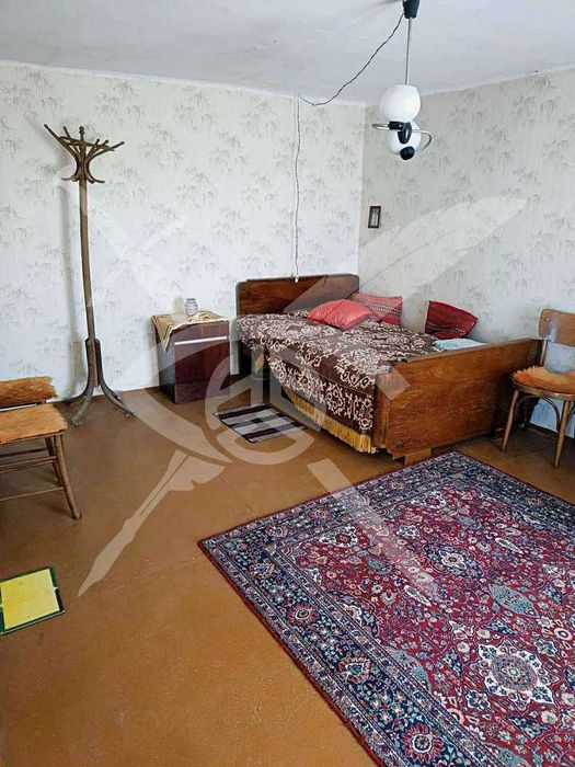 Двуетажна къща в село Кривня - 94477