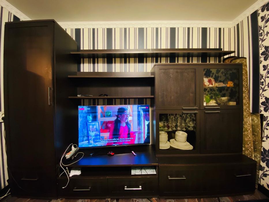 Продам шкаф горка