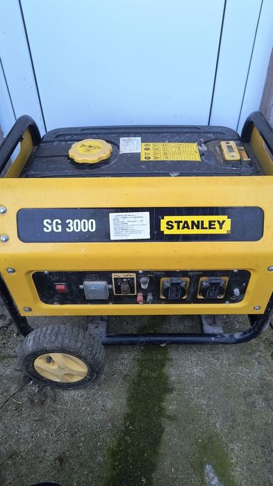Vând generator Stanley sh