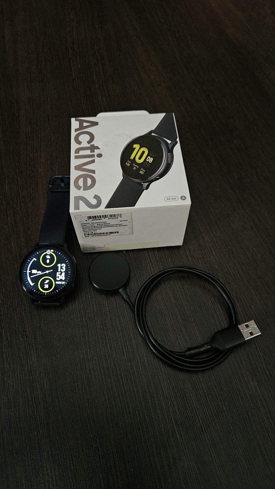 Смарт часы Samsung Galaxy  Watch active 2