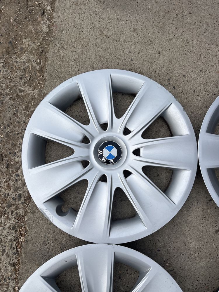 Capace BMW originale pe 16
