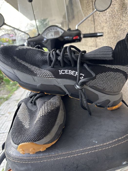 Icberg icberg icberg