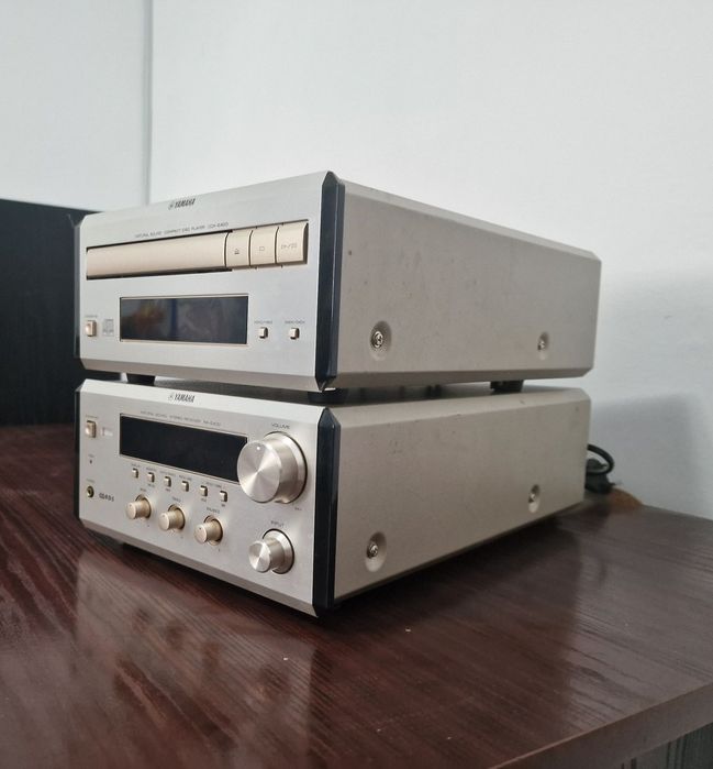 CD Player + Amplituner Yamaha RX E-400