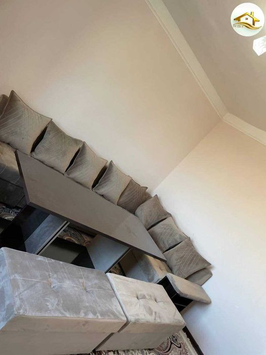 Продаётся 1х квартира на 4 этаж орр НУРАФШОН