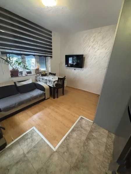 Продава се Етаж от къща в Асеновград - 69 кв.м за 1740 €/кв.м - Снимка #4