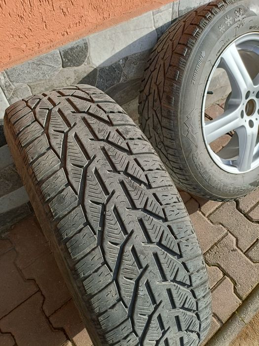 Cauciucuri cu genți