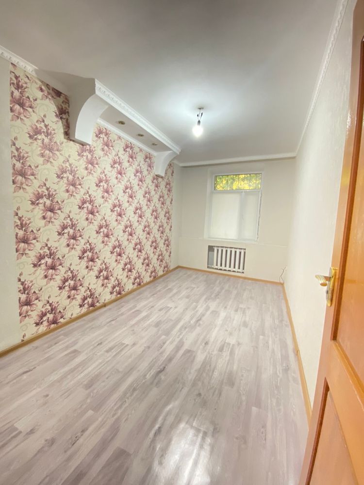 продам 4-х комнатную в рассочку
