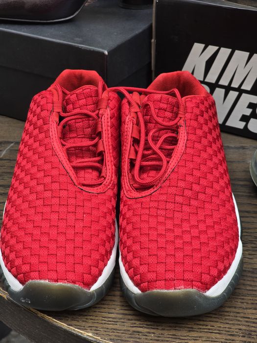 Adidasi Jordan noi 38.5