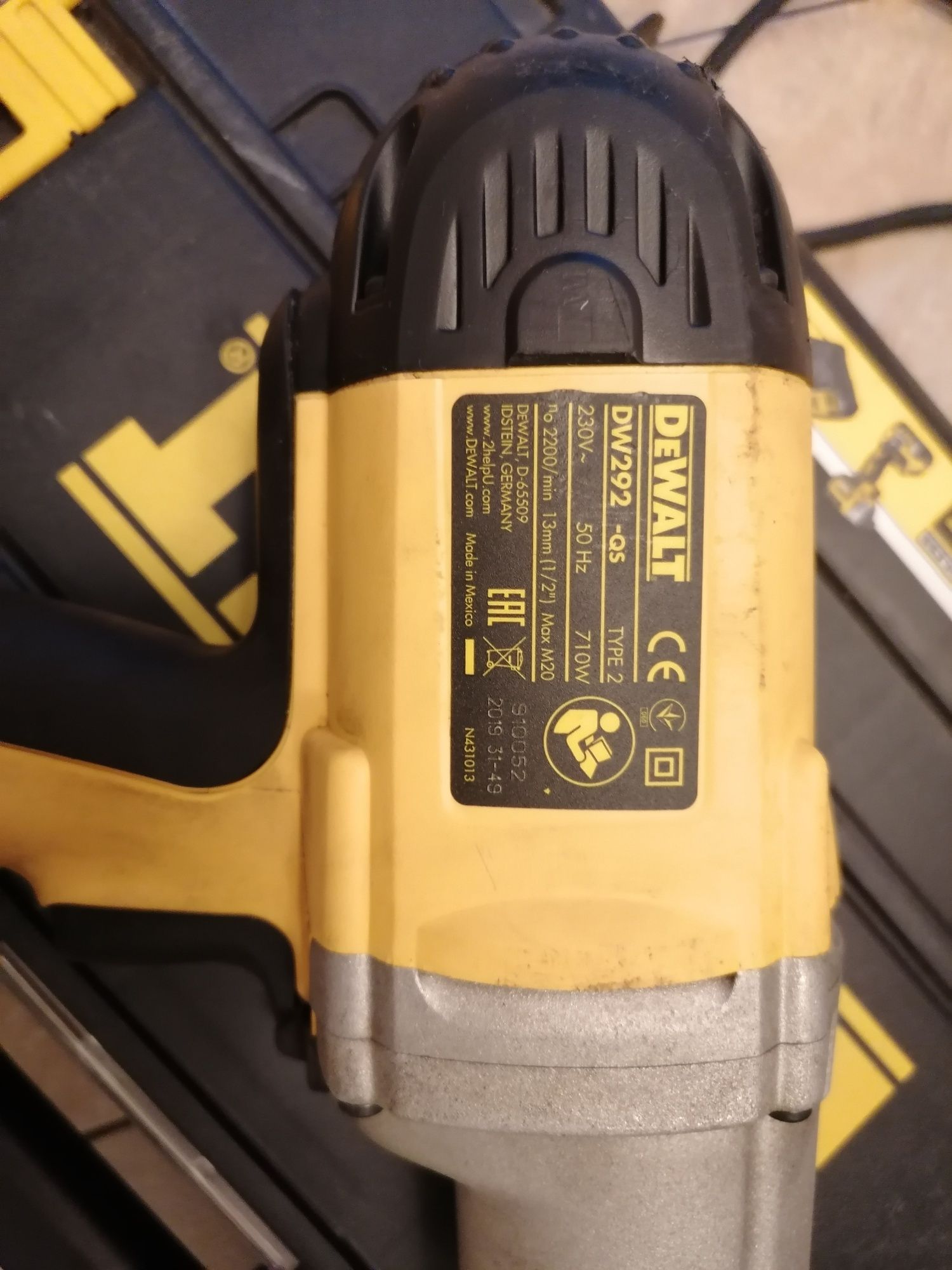 Жичен гайковерт Dewalt DW292