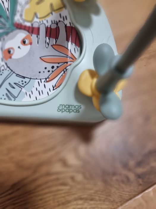 Jucărie interactiva