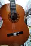 Vând chitara YAMAHA C 40 N clasica