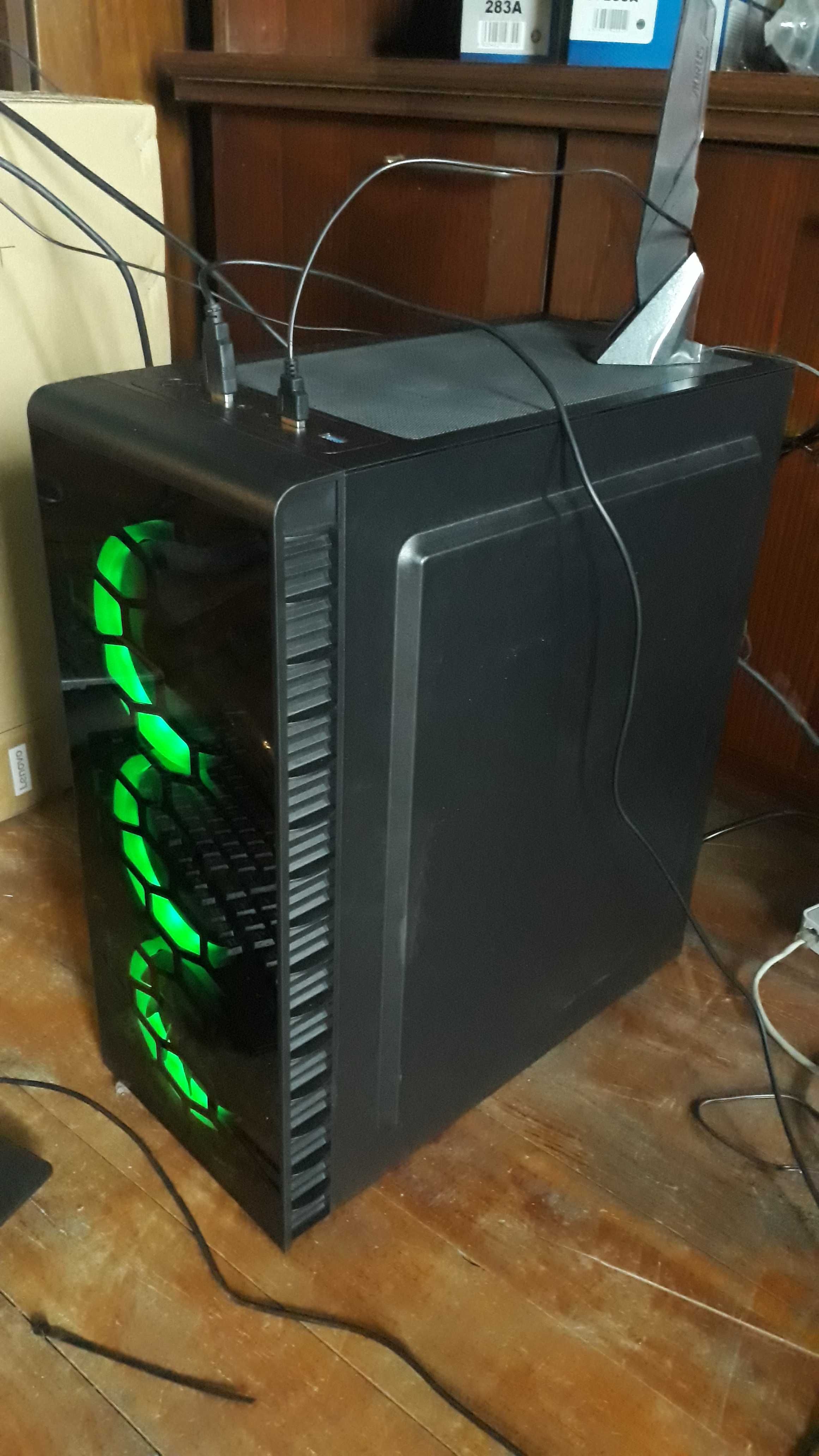 геймарски комрютър gigabyte aorus cpu i5  16ram red devil rx580 8gb