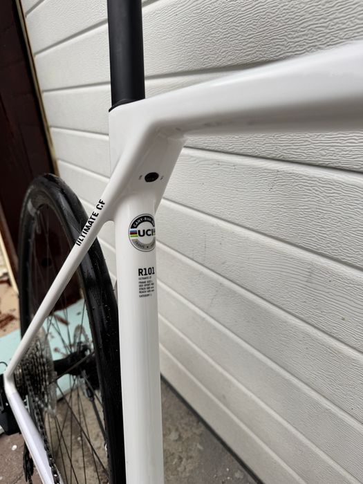 Canyon Ultimate CF 7 Di2